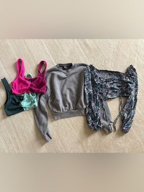 Wild Fable Lot - cropped tanks, top and sweatshirt xs and small